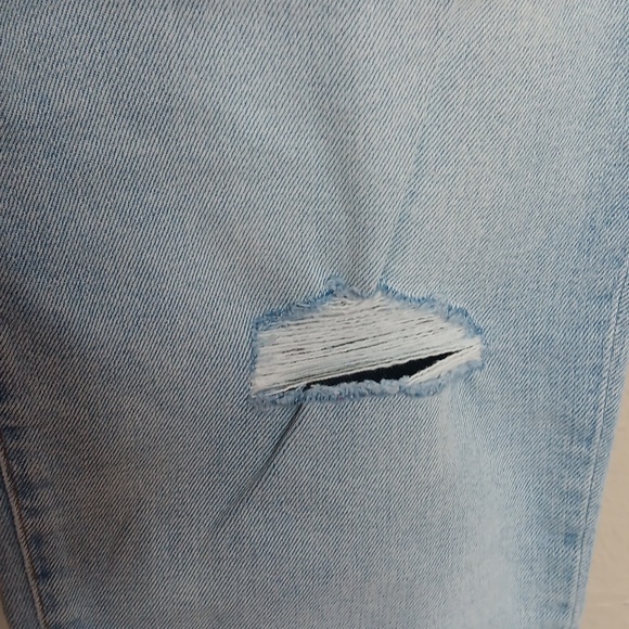 Madewell Mid-Rise Classic Straight Jeans in Wellingford Wash Size 32 NWT - Picture 7 of 8